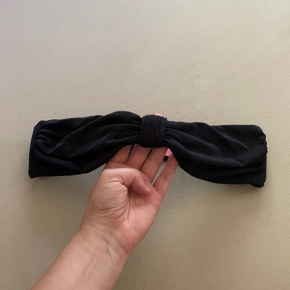 Strapless swim top